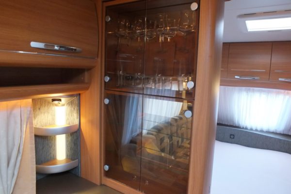 HOBBY De Luxe 560 KMFE bj.2010, 6 SLAAPPLAATSEN, VOORTENT - Afbeelding 26