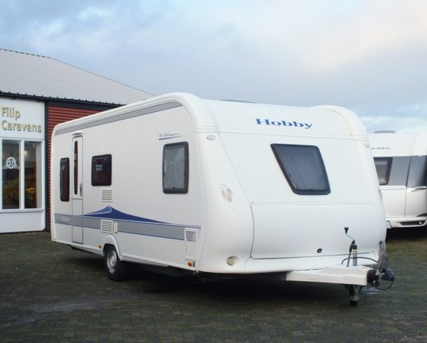 HOBBY De Luxe 560 KMFE bj.2010, 6 SLAAPPLAATSEN, VOORTENT