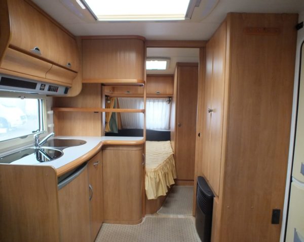 HOBBY Excellent Easy 460 UFE bj.2003, MOVER VOORTENT, LUIFEL - Afbeelding 5