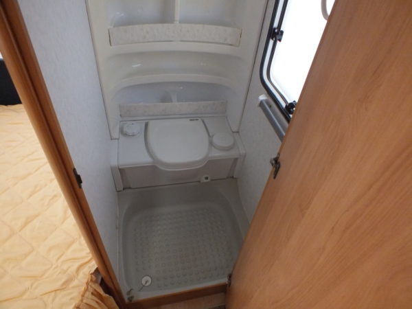 HOBBY Excellent Easy 460 UFE bj.2003, MOVER VOORTENT, LUIFEL - Afbeelding 17