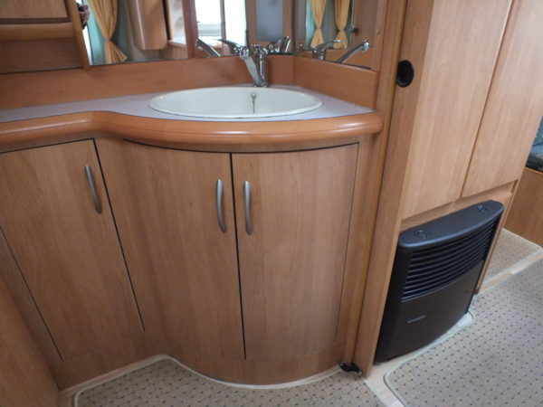 HOBBY Excellent Easy 460 UFE bj.2003, MOVER VOORTENT, LUIFEL - Afbeelding 15