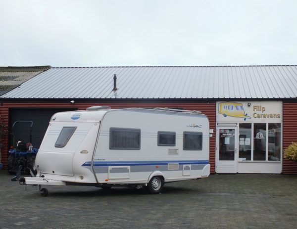 HOBBY Excellent Easy 460 UFE bj.2003, MOVER VOORTENT, LUIFEL - Afbeelding 2
