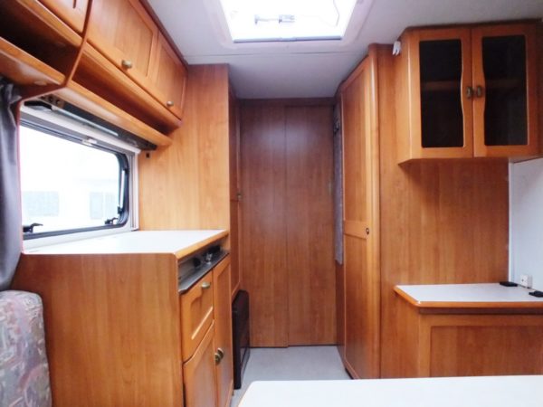 Eriba Hymer 531 BJ.94 Met boiler, VOORTENT EN LUIFEL - Afbeelding 12