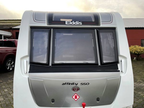 Elddis Affinity550 bj.2017 NIEUWSTAAT MET QUEENSBED en MOVER - Afbeelding 6