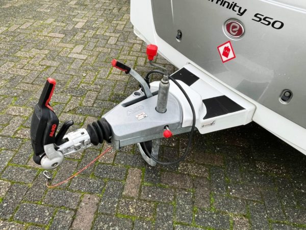 Elddis Affinity550 bj.2017 NIEUWSTAAT MET QUEENSBED en MOVER - Afbeelding 35