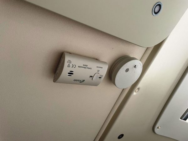 Elddis Affinity550 bj.2017 NIEUWSTAAT MET QUEENSBED en MOVER - Afbeelding 37