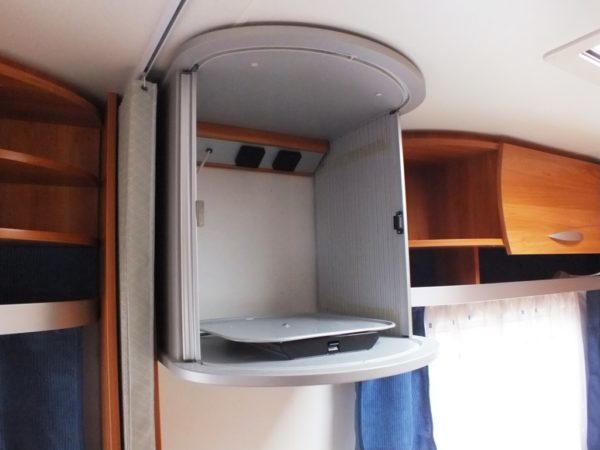 Bürstner Flipper 495TK bj.2008, 6 PERSOONS, MOVER, VOORTENT - Afbeelding 17