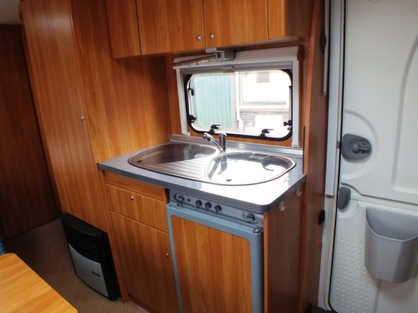 Bürstner Flipper 495TK bj.2008, 6 PERSOONS, MOVER, VOORTENT - Afbeelding 15