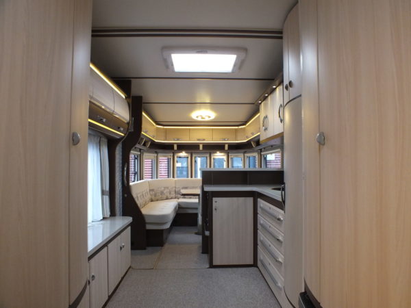 HOBBY LANDHAUS PRESTIGE 770 CFE, NIEUWSTAAT - Afbeelding 5