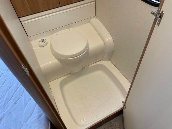 Hobby De Luxe SFE BJ.2019, Met voortent - Afbeelding 31