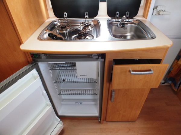 CARAVELAIR Antares Luxe 426 bj.2007 6 SLAAPPLAATSEN VOORTENT - Afbeelding 18