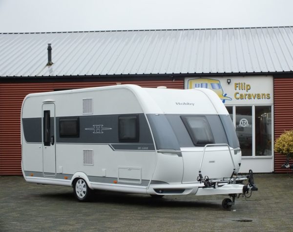 HOBBY De Luxe 490 KMF bj.2017, NIEUWSTAAT, 5/6 SLAAPPLAATSEN