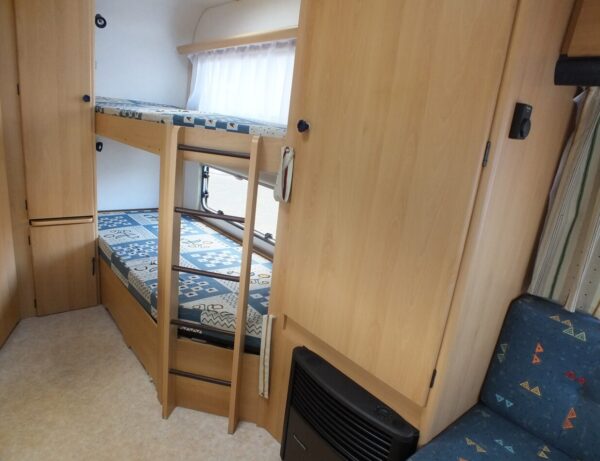 TEC Tour 400 TK bj.2002, met STAPELBED, VOORTENT - Afbeelding 9