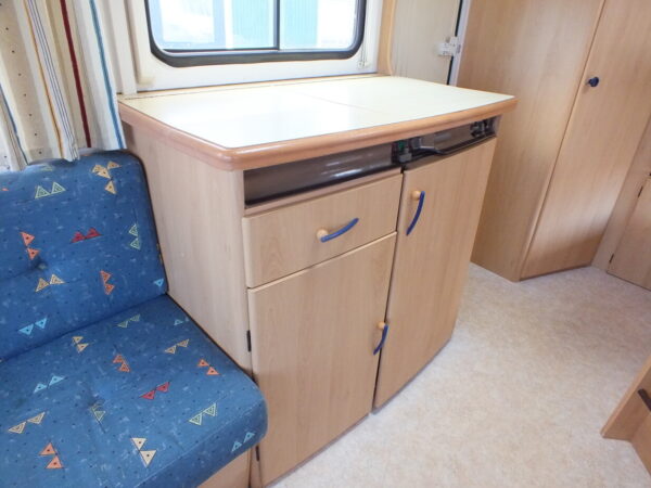 TEC Tour 400 TK bj.2002, met STAPELBED, VOORTENT - Afbeelding 20