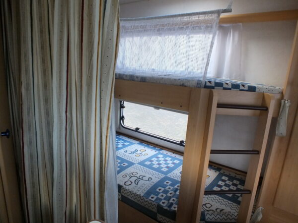 TEC Tour 400 TK bj.2002, met STAPELBED, VOORTENT - Afbeelding 6
