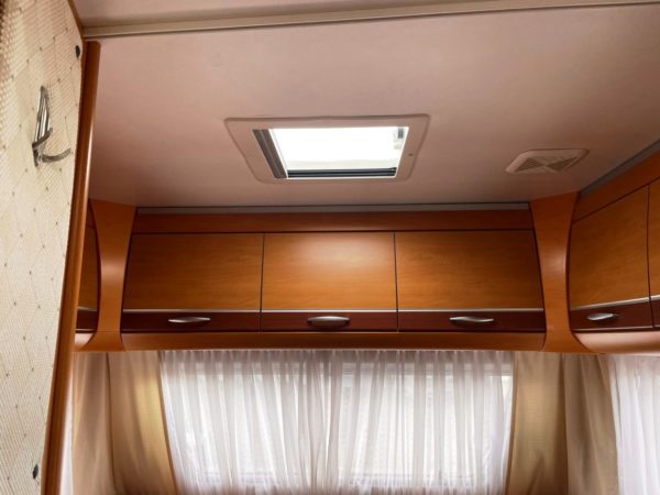 Dethleffs Beduin Emotion 495DB,bj.2006 met fransbed en mover - Afbeelding 24