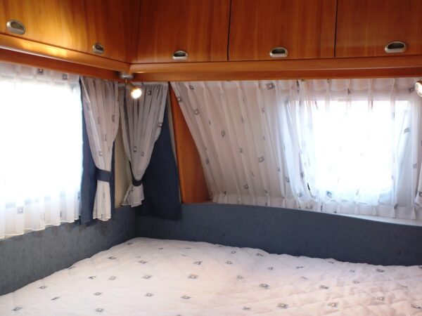 HOBBY De luxe Easy 560 KMFE bj.2006, 6 slaapplaatsen - Afbeelding 29