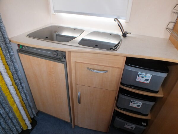 STERCKEMAN Starlett 420 CP bj.2004, voortent, luifel, boiler - Afbeelding 13