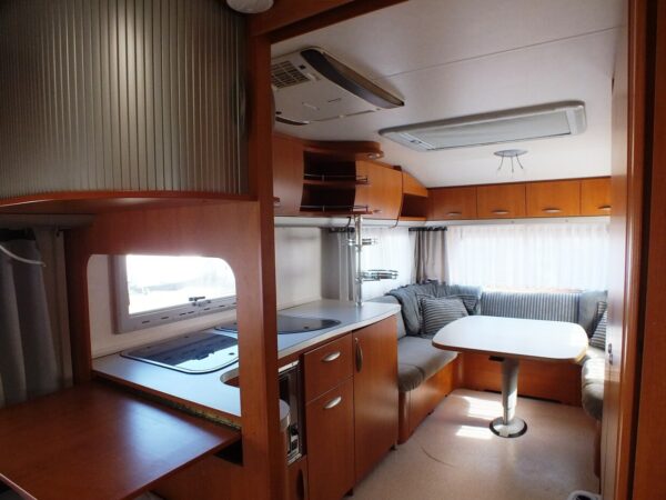 Knaus Eurostar bj.2004 met mover, airco, zakluifel, fransbed - Afbeelding 8
