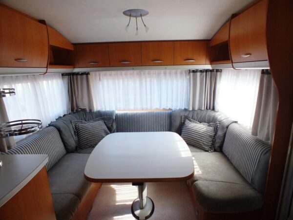 Knaus Eurostar bj.2004 met mover, airco, zakluifel, fransbed - Afbeelding 10