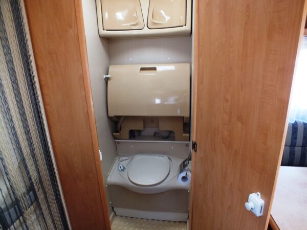 Caravelair Ambiance Style, bj.2009, 4 persoons met voortent - Afbeelding 19