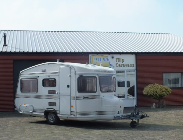 CONSTRUCTAM New Generation bj.86, met VOORTENT, BOILER