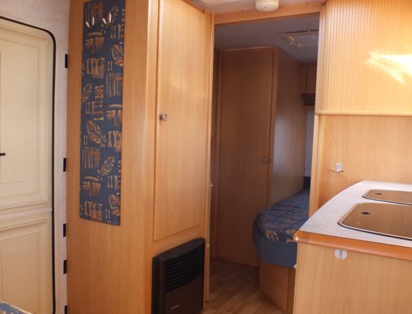 Wilk Stern 450 HTD, bj. 2001 met voortent - Afbeelding 25