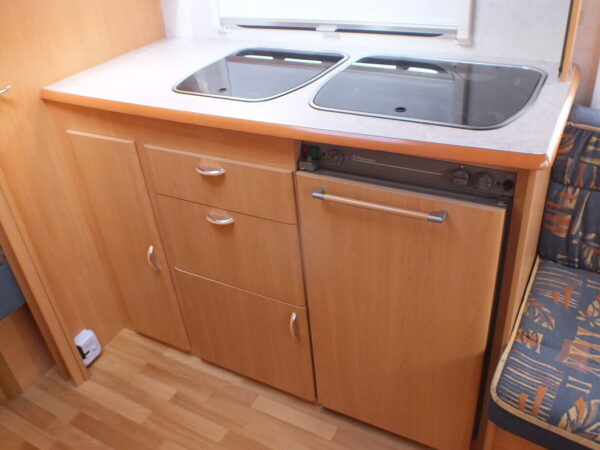 Wilk Stern 450 HTD, bj. 2001 met voortent - Afbeelding 12