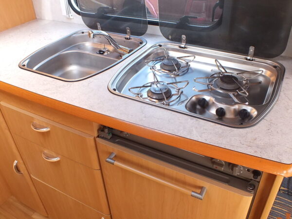 Wilk Stern 450 HTD, bj. 2001 met voortent - Afbeelding 14