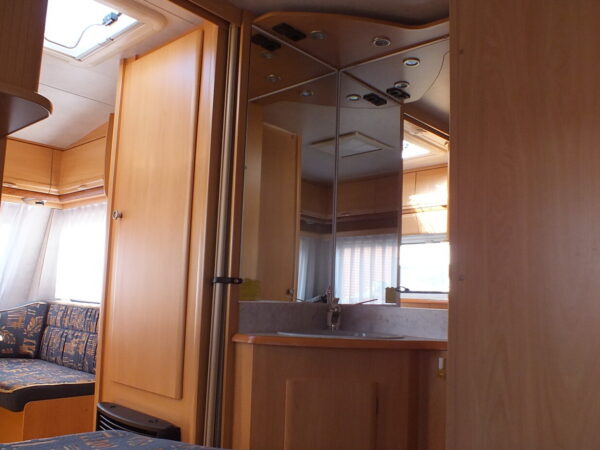 Wilk Stern 450 HTD, bj. 2001 met voortent - Afbeelding 19