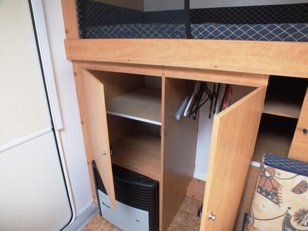 BURSTNER Ventana Avantgarde 465 bj.99, STAPELBED, VOORTENT - Afbeelding 25