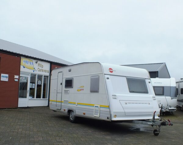 BURSTNER Ventana Avantgarde 465 bj.99, STAPELBED, VOORTENT