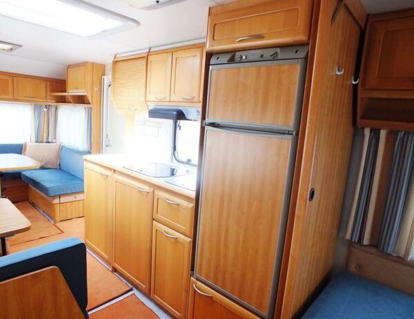 KNAUS Azur 650 bj.2001, 6 PERSOONS, AIRCO, DOUCHE - Afbeelding 16