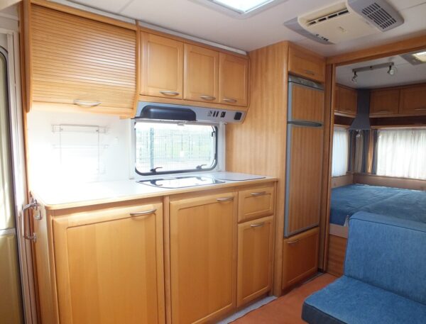 KNAUS Azur 650 bj.2001, 6 PERSOONS, AIRCO, DOUCHE - Afbeelding 15