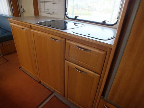 KNAUS Azur 650 bj.2001, 6 PERSOONS, AIRCO, DOUCHE - Afbeelding 17