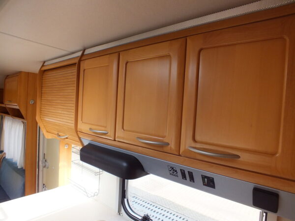 KNAUS Azur 650 bj.2001, 6 PERSOONS, AIRCO, DOUCHE - Afbeelding 19