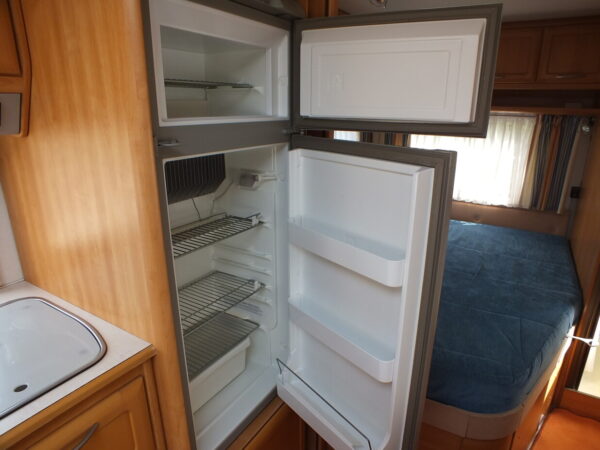 KNAUS Azur 650 bj.2001, 6 PERSOONS, AIRCO, DOUCHE - Afbeelding 22