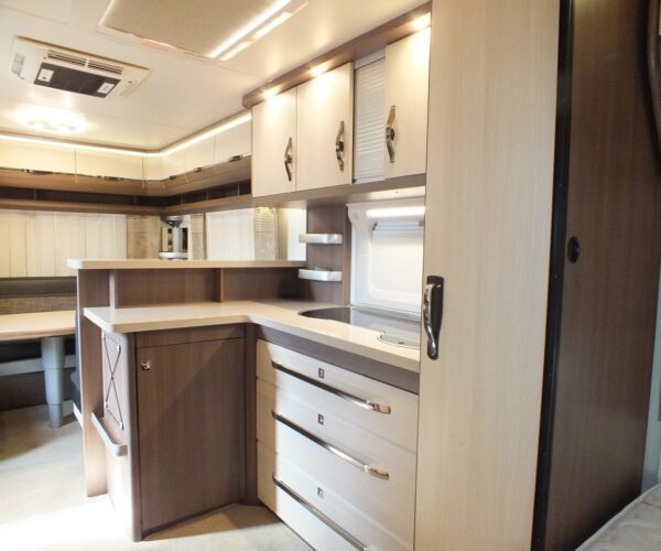 HOBBY Prestige 620 CL bj.2016, met AIRCO, 2 APARTE BEDDEN, ZAKLUIFEL - Afbeelding 11