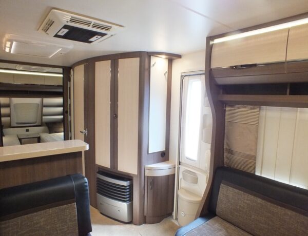 HOBBY Prestige 620 CL bj.2016, met AIRCO, 2 APARTE BEDDEN, ZAKLUIFEL - Afbeelding 19