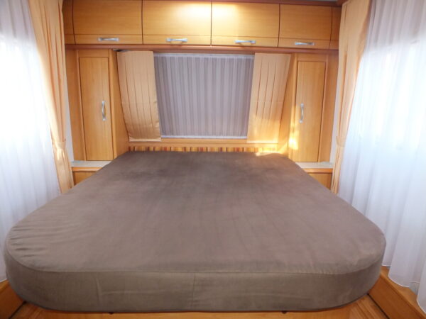 LMC Munsterland 530 bj.2008, QUEENSBED, MOVER, ISABELLA VOORTENT - Afbeelding 6