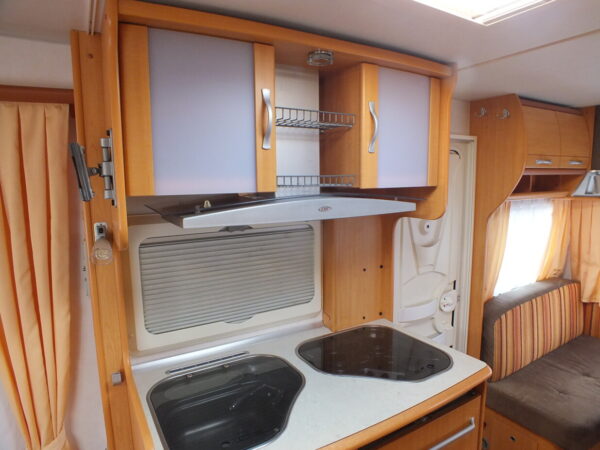 LMC Munsterland 530 bj.2008, QUEENSBED, MOVER, ISABELLA VOORTENT - Afbeelding 14