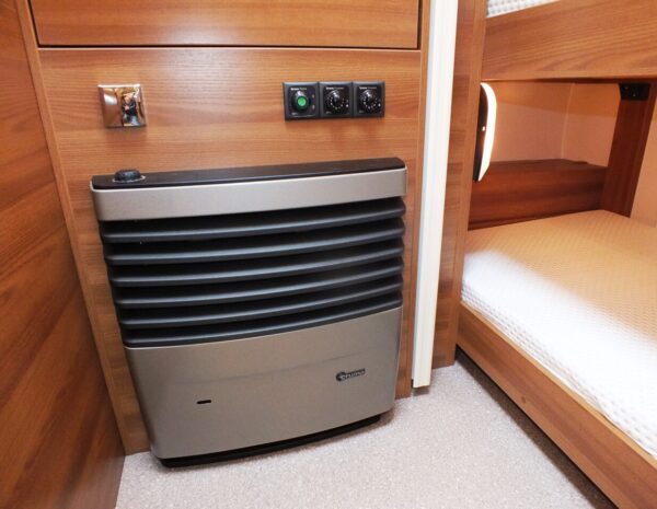 Dethleffs Nomad 540 QMK bj.2018, 7 SLAAPPLAATSEN, MOVER - Afbeelding 32
