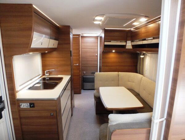 Dethleffs Nomad 540 QMK bj.2018, 7 SLAAPPLAATSEN, MOVER - Afbeelding 9