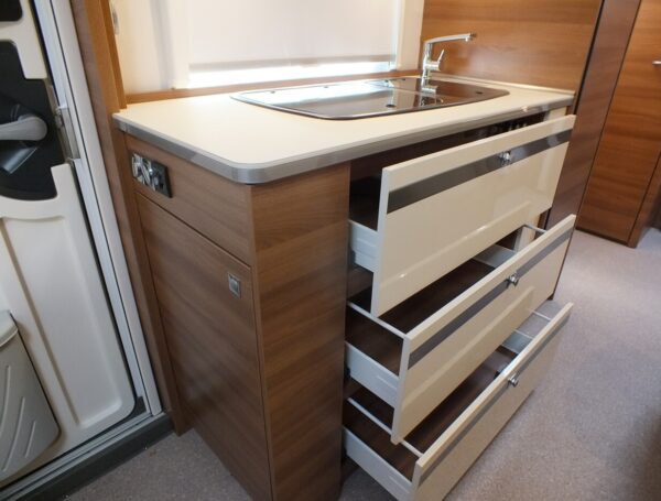 Dethleffs Nomad 540 QMK bj.2018, 7 SLAAPPLAATSEN, MOVER - Afbeelding 18
