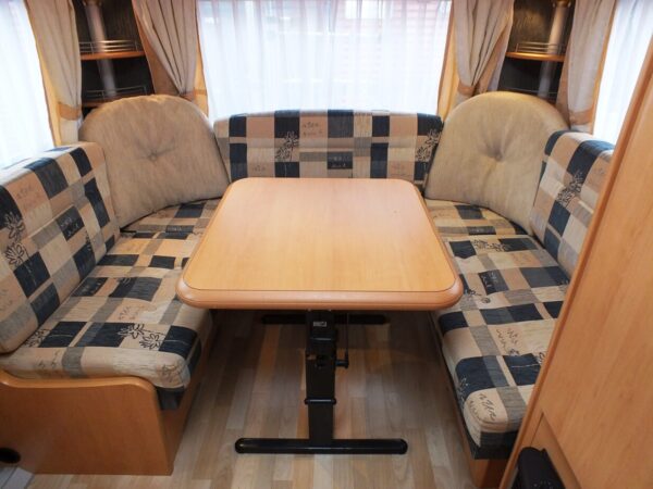 HOBBY De Luxe 540 UK bj.2007, met KINDERKAMER, VOORTENT - Afbeelding 7