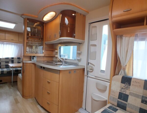 HOBBY De Luxe 540 UK bj.2007, met KINDERKAMER, VOORTENT - Afbeelding 12