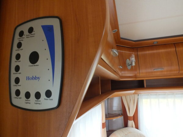 HOBBY 570 SMF bj.2007, QUEENSBED, BRAND VOORTENT - Afbeelding 19