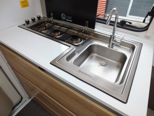 ADRIA Altea 392 PH bj.2018, MOVER, DOUCHE, VOORTENT, LUIFEL - Afbeelding 13