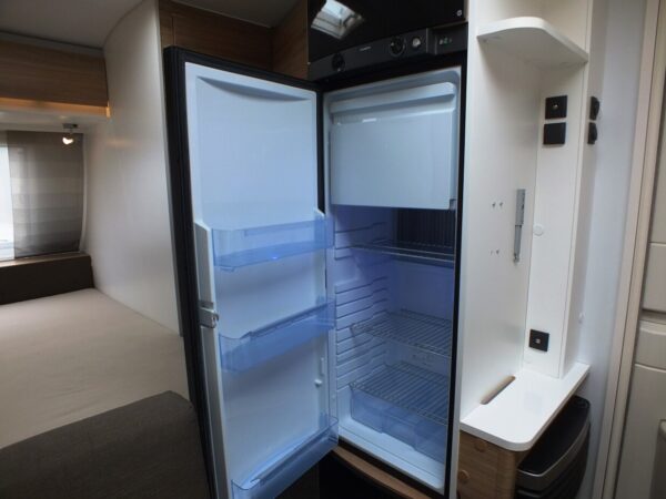 ADRIA Altea 392 PH bj.2018, MOVER, DOUCHE, VOORTENT, LUIFEL - Afbeelding 16