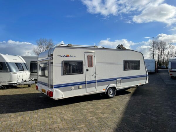 Hobby 560 UFF bj.2005 met QUEENSBED, MOVER en VOORTENT - Afbeelding 4